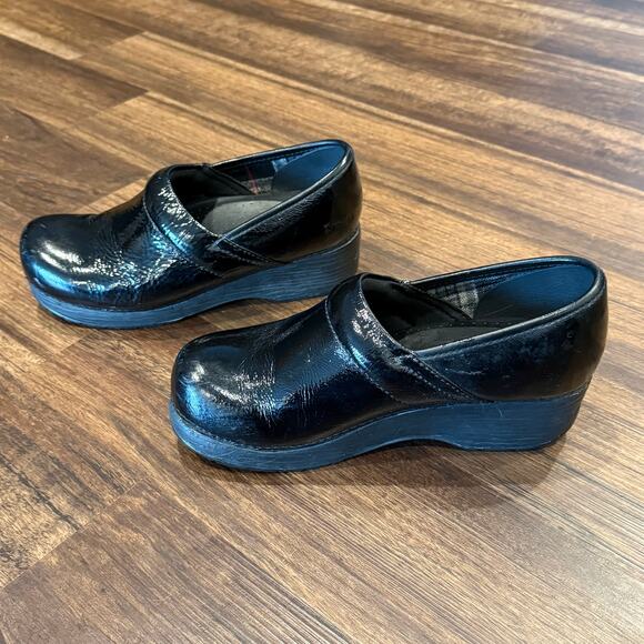 Skechers Tone-Ups Women's 8 Black Patent Leather Comfort Clogs Mules SN 38825 - Picture 4 of 14